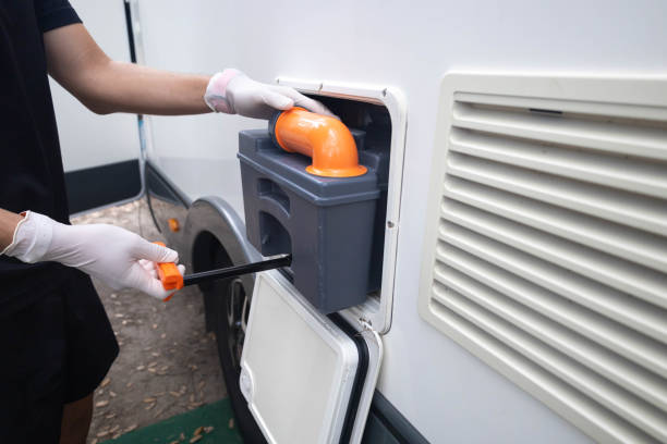 Best Porta potty rental near me  in Neosho, MO